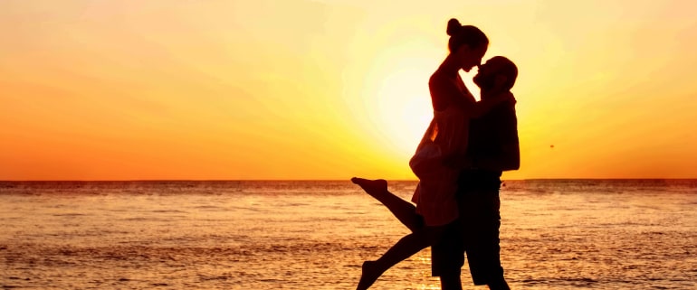 Romantic July Getaways - Activities for Couples Staying at Beautiful Bali Villas-min