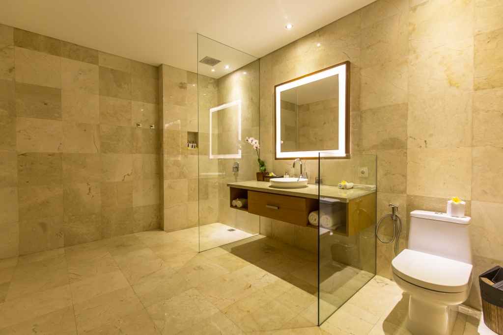 Three Bedroom Private Pool Villas In Legian , Bali