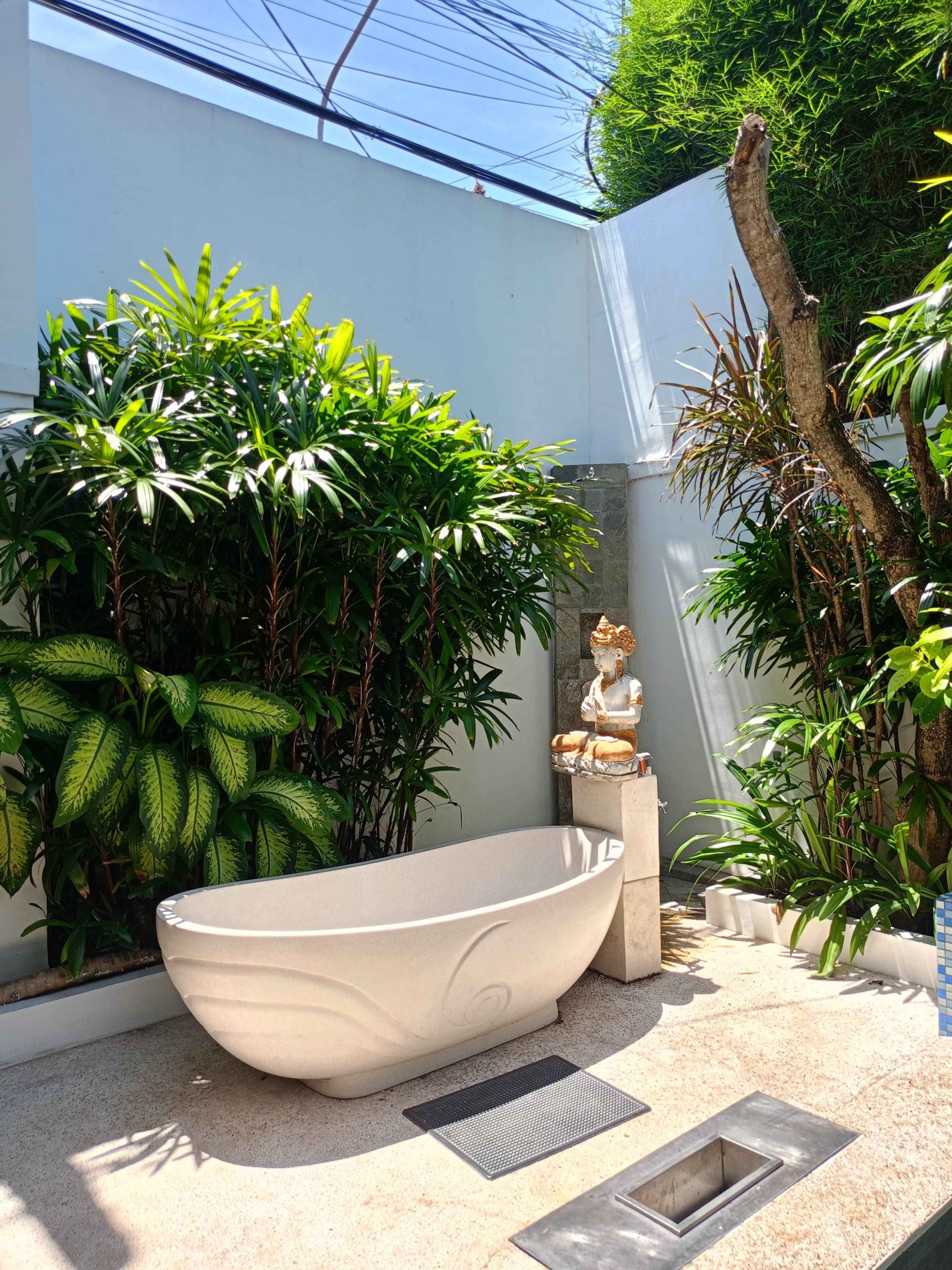 luxurious 2 bedroom villas in Bali